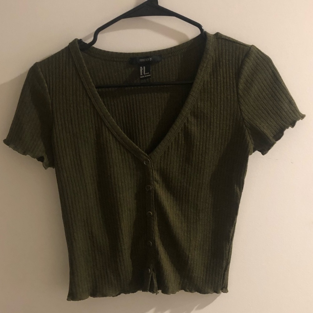 Green Crop Top With Button Detail | Forever21